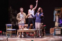 &lsquo;La inmortalidad&rsquo; de Delirium invita al p&uacute;blico a revivir los convulsos a&ntilde;os 70 en La Laguna