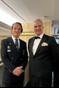 El explorador Kit&iacute;n Mu&ntilde;oz es condecorado con la Cruz de Oro de la Real Liga Naval Espa&ntilde;ola