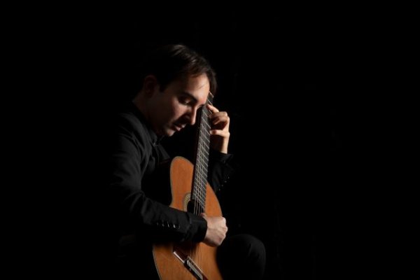 El laureado guitarrista Luis Alejandro García ofrece el concierto Ensueño en San Sebastián de La Gomera