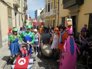 Gu&iacute;a vivi&oacute; hoy un espectacular Carnaval de D&iacute;a con Cabalgata y m&aacute;s de diez horas de m&uacute;sica con Tonny Tun Tun como artista estrella