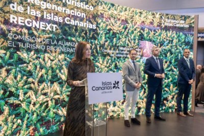 Canarias y el sector tur&iacute;stico se al&iacute;an para convertir el turismo en motor de regeneraci&oacute;n ambiental y social