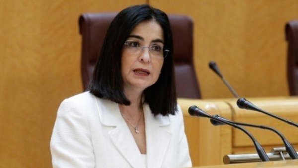 Una triquiñuela del Gobierno permite aprobar la mascarilla obligatoria