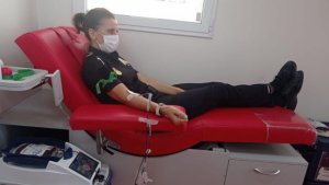 El ICHH promociona la donación de sangre entre el colectivo de policías nacionales de Tenerife