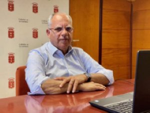 Art&iacute;culo de opini&oacute;n: 'Que no perdamos el tren', por Casimiro Curbelo