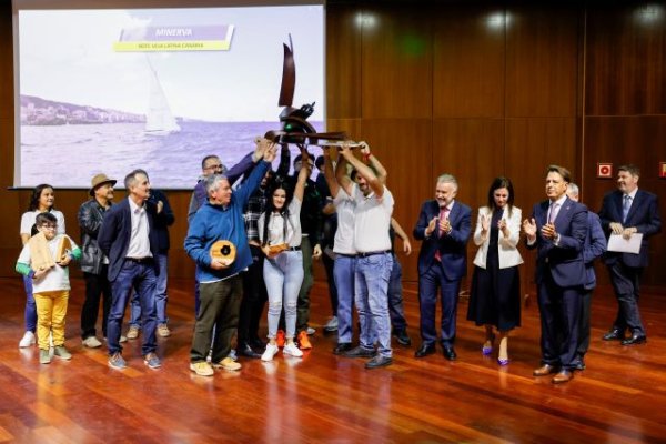 La Vela Latina Canaria premió a los mejores de 2021 y 2022