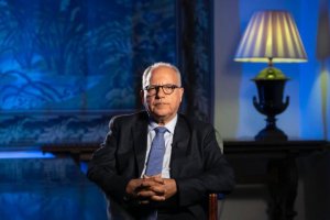 Curbelo felicita a los premiados con la Medalla de Oro de Canarias (Vídeo)