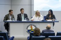 Monzón inaugura las I Jornadas de Tutores de Médicos Residentes de Santa Cruz de Tenerife