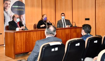 Expertos en economía y empresa mentorizan a estudiantes universitarios gracias al programa #CotimeUniversitas