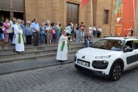 G&aacute;ldar: Cientos de conductores piden un a&ntilde;o con seguridad vial en la tradicional bendici&oacute;n de coches