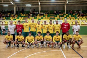 Balonmano: Los colegiados y la efectividad del Landbit Lanzarote atascan al Balonmano Gáldar (24-34) (Vídeo)