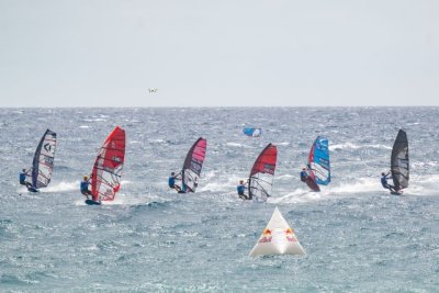 Windsurf: El Slalom X aterriza en Pozo Izquierdo