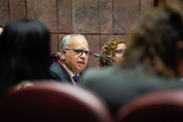 Curbelo: “La Gomera avanza en una transformación extraordinaria centrada en el progreso social e infraestructuras”