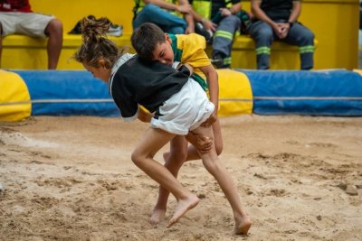Diversi&oacute;n asegurada en la II Fase del Torneo Escuelas Lucha Canaria Cabildo de Gran Canaria