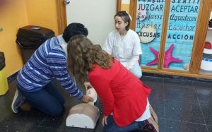 La Gerencia de Atención Primaria de Gran Canaria imparte un taller de primeros auxilios a profesorado de la isla