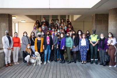 La Villa de Moya ha participado este miércoles en la inauguración de la exposición &#039;Mujeres visibles&#039;
