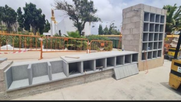 Gáldar: Avanza la ampliación del cementerio municipal en 135 nichos y los primeros 110 columbarios