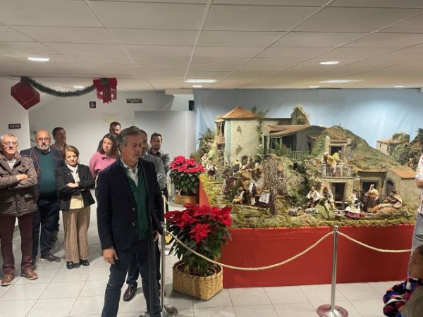 El Belén Municipal fue inaugurado con las Escuelas Artísticas Municipales &quot;Villa de Moya&quot; como protagonistas