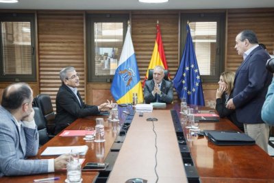El Consejo de Gobierno ratifica el acuerdo para la estabilizaci&oacute;n de 12.146 profesionales del SCS