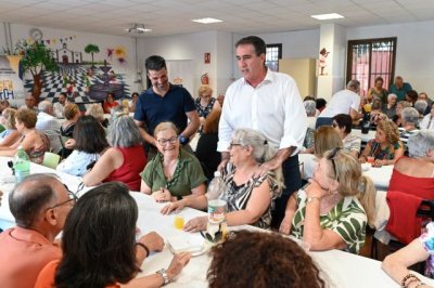San Lorenzo re&uacute;ne a sus vecinos en un encuentro intergeneracional con motivo de sus fiestas patronales