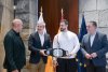 Fernando Clavijo reconoce el &eacute;xito y la dedicaci&oacute;n de las artes marciales chinas en Canarias