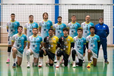 Voleibol Superliga 2: Derrota del CV Gupane Guía frente a un sólido CV Textil Santanderina (1-3)