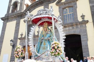 Gu&iacute;a celebra este s&aacute;bado el d&iacute;a grande de las Fiestas de La Virgen con Procesi&oacute;n Religiosa, Batalla de Flores y Caf&eacute; Quijano