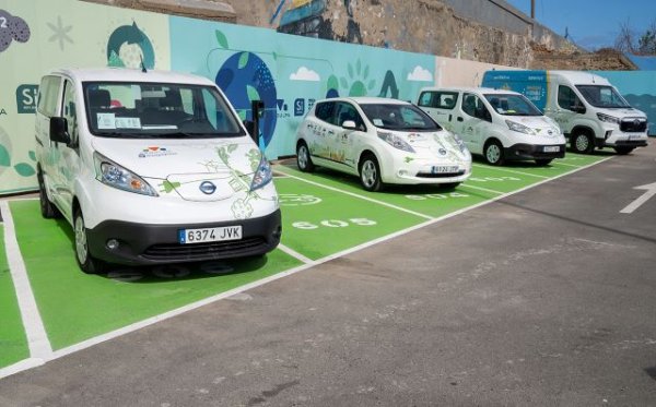 La Asociación de Usuarios (AUVE) premia a Sagulpa por favorecer el uso del vehículo eléctrico