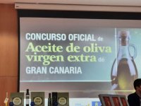 El Cabildo reconoce y premia el esfuerzo de las y los productores de aceites de oliva de la Isla