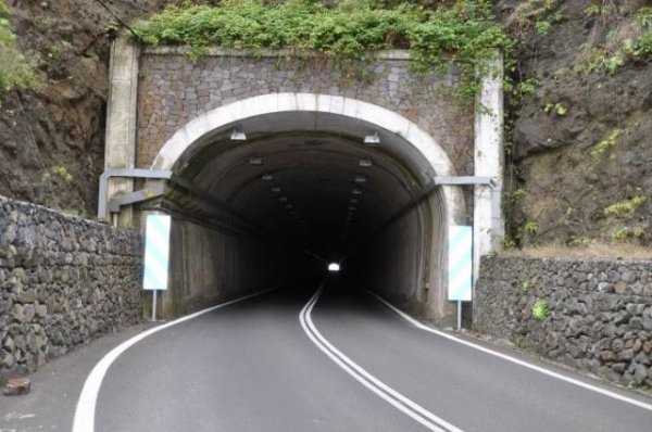 La Gomera: Cierre intermitente del túnel de la cumbre por trabajos de mantenimiento de la red eléctrica