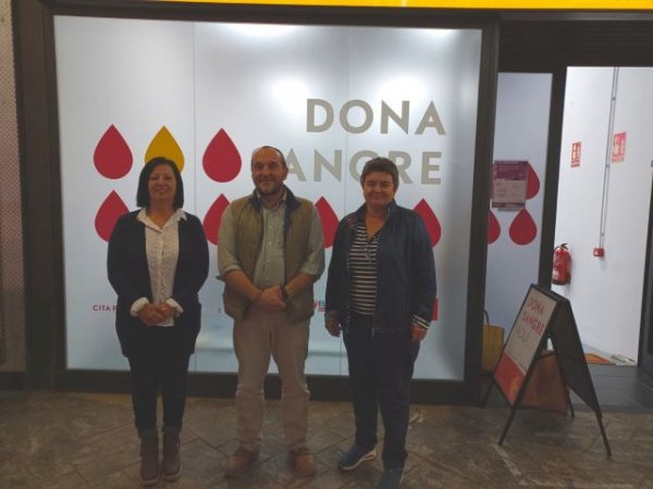 El ICHH celebra el primer aniversario de la sala de donación del Multicentro Comercial El Trompo