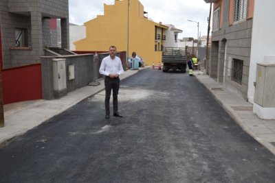 G&aacute;ldar: Asfaltadas las calles Ant&oacute;n Cerezo y Sancho de Vargas en San Sebasti&aacute;n
