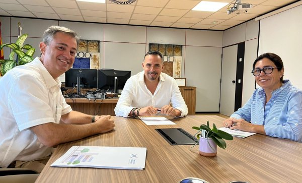 El director del SCS se reúne con los colegios de farmacéuticos de ambas provincias