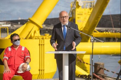 El Cabildo apuesta por acelerar el proceso de descarbonización de la Isla
