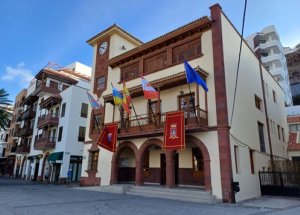 La Gomera: San Sebasti&aacute;n emprende la mejora y limpieza de v&iacute;as, jardines y parques