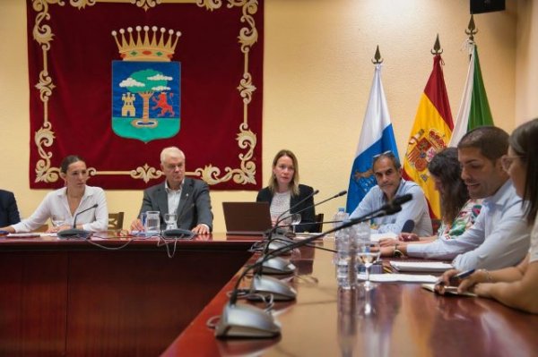 Jéssica de León: “El Hierro tiene un gran potencial para convertirse en un destino turístico cero emisiones”