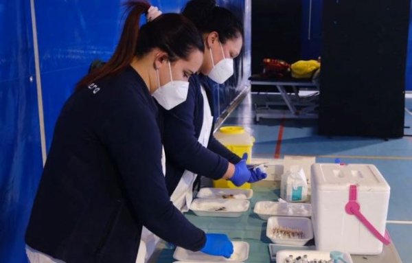 Sanidad habilita los centros de salud de Santa Cruz de La Palma y de Los Llanos como puntos estables de vacunación
