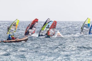 Windsurf: Blanca Alabau y Enrico Marotti se suben al pódium de Slalom en Gran Canaria