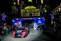 Automovilismo: El Rally Islas Canarias - Rally de Espa&ntilde;a recibe al WRC con una multitudinaria ceremonia de salida