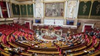 El Senado francés aprueba la exigencia del pasaporte COVID en los lugares públicos