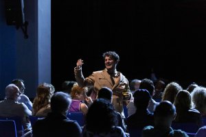 &lsquo;El discurso de las moscas&rsquo;, el odio y xenofobia en torno a la inmigraci&oacute;n en el Espacio La Granja