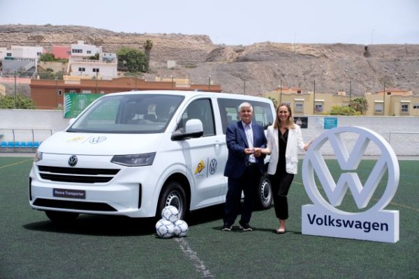 La FIFLP y Volkswagen refuerzan su alianza en apoyo al fútbol canario
