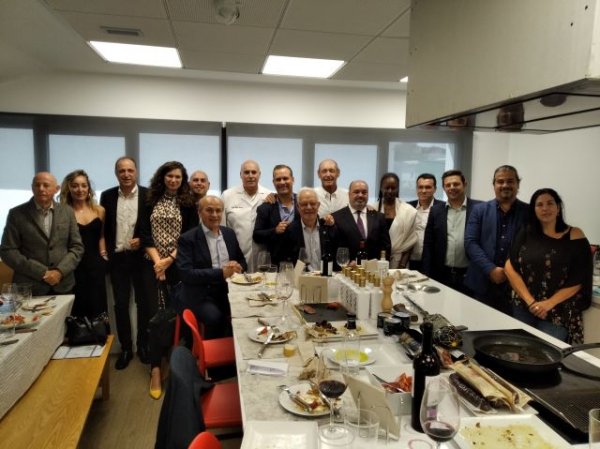 La Asociación de Empresarios del Atlántico visita Frimancha Canarias en el Polígono Industrial del Sebadal