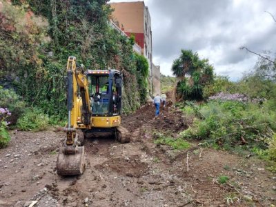 Villa de Firgas: Nuevo saneamiento en la calle Acorán