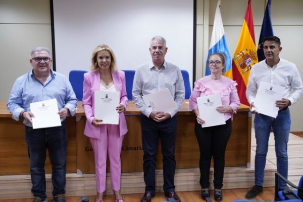 Educación y sindicatos acuerdan la ampliación del número de liberaciones sindicales para el sector de la enseñanza