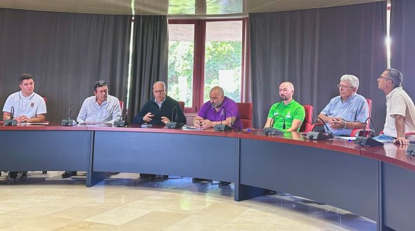 La Gomera: El Cabildo destina más de 800 mil euros a nuevos incentivos para taxistas, ganaderos y guaraperos