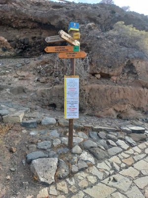 Agaete: Se procede al cierre del sendero desde la GC-200 por la excavaci&oacute;n del t&uacute;nel 10