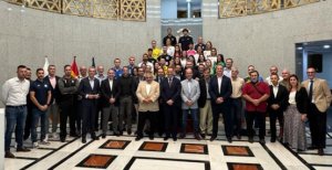 El Gobierno firma con el baloncesto, el balonmano y voleibol canarios el protocolo de subvenciones para sus viajes