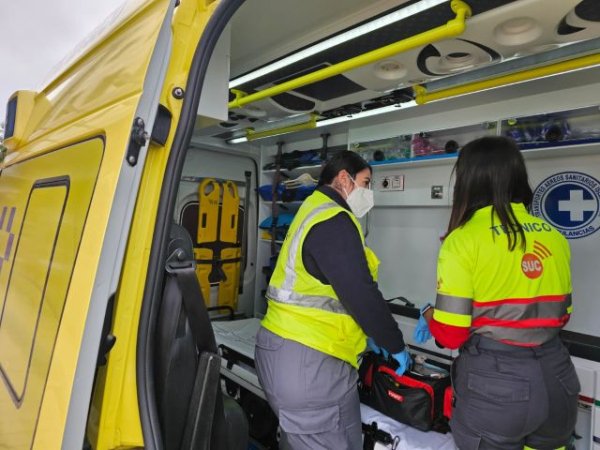 M&aacute;s de 100 alumnos de T&eacute;cnico en Emergencias Sanitarias comienzan sus pr&aacute;cticas en las ambulancias del SUC