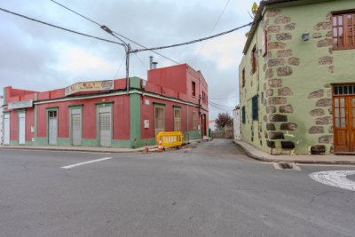 Valleseco comienza este mes de junio el reasfaltado de la calle Los Cascajos tras culminar la mejora de la red de abastecimiento