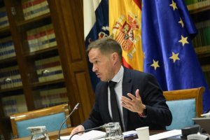 Zapata: “Tomamos medidas para vigilar y proteger los Parques Nacionales de Canarias”